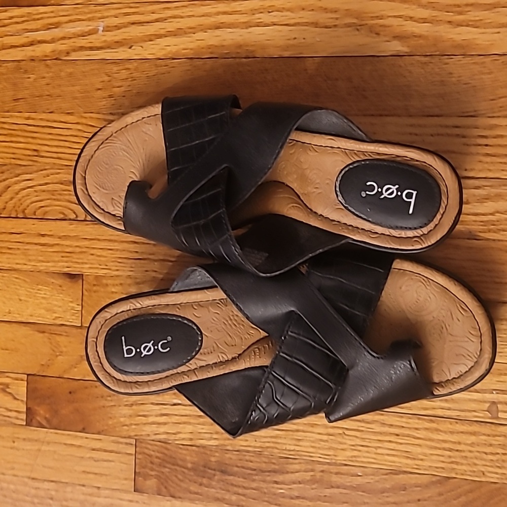 Black B O C Sandals